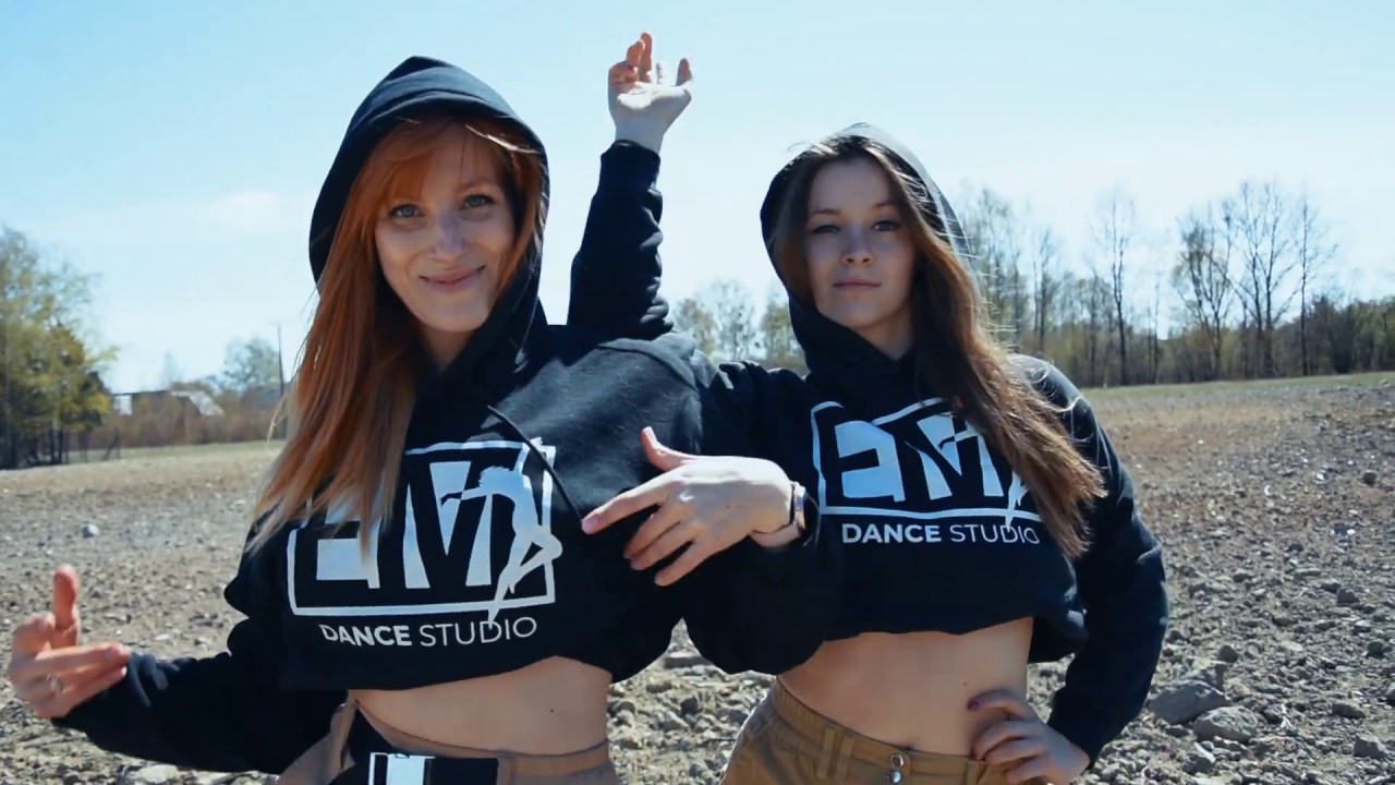 Studio Tańca eM, duet Oliwka Ratyńska i Marta Pacholak 