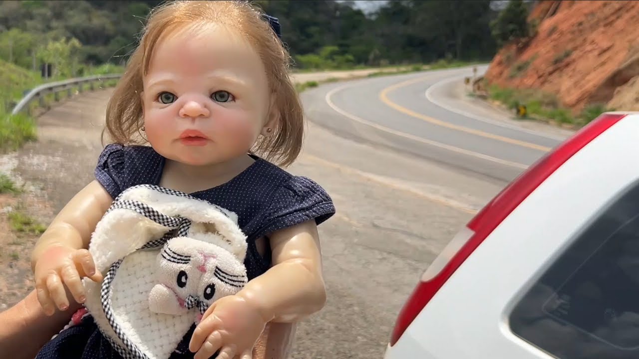 BEB&Ecirc; REBORN LAURINHA PASSOU MAL NA VIAGEM DE CARRO