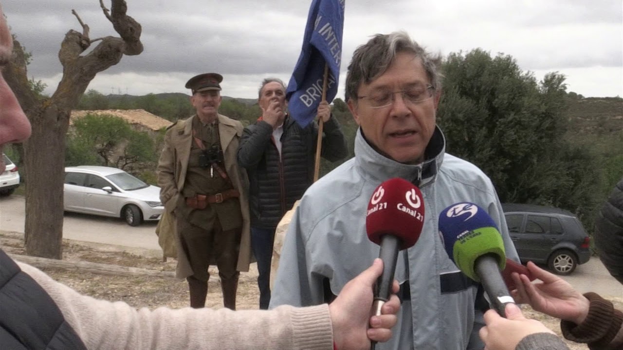 Inauguració del monument en memòria de Robert Hale Merriman