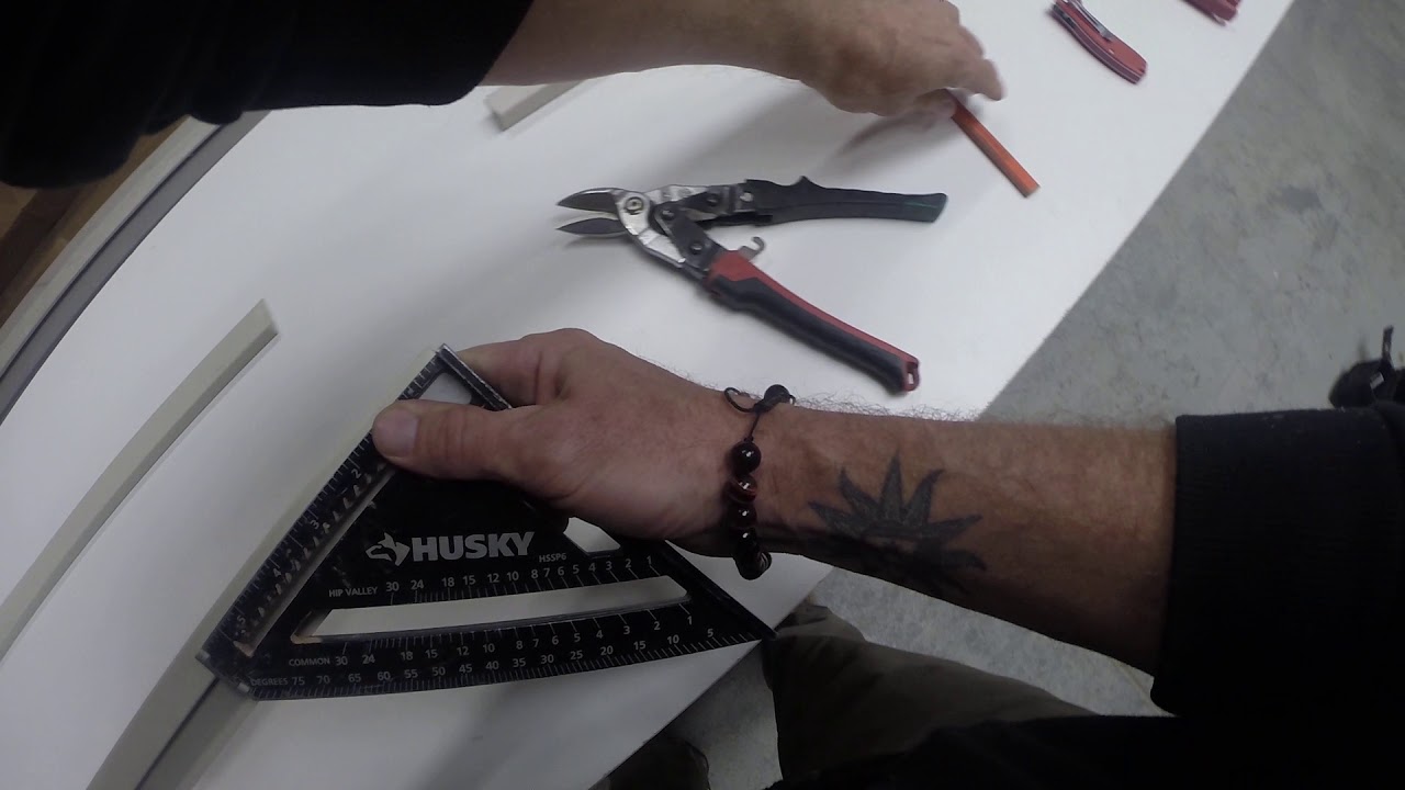 J-channel inside and outside miters