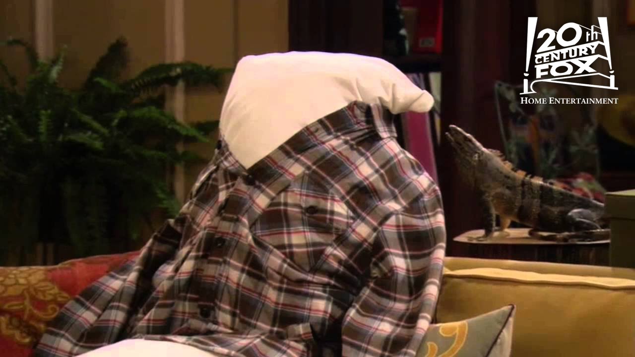 How I Met Your Mother - Marshpillow | FOX Home Entertainment