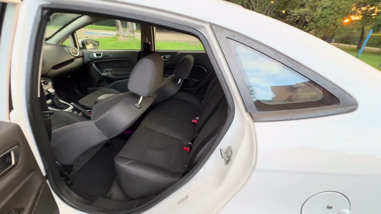 Ford fiesta SE 2016 
