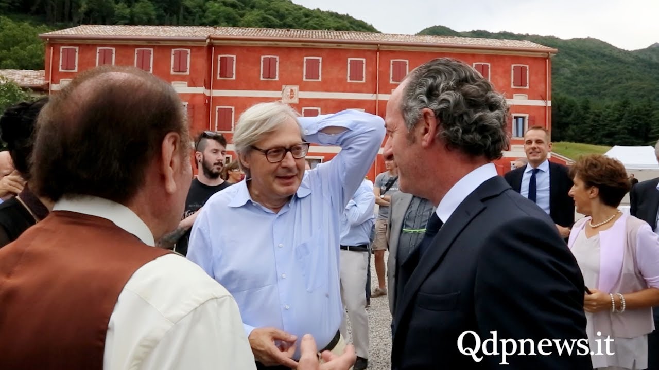 Zaia e Sgarbi (show) per il battesimo di “Case Marian”, l'inaugurazione del restauro