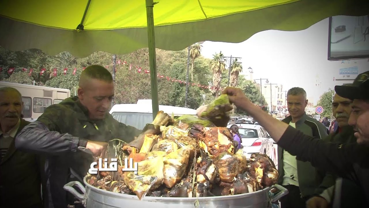 حضبة على أشهى وأشهر راس مصلي في تونس..أكلة خفيفة مع شقان الفطر في قفصة..شبعة ضحك وبرشا خفة وبشاشة هه