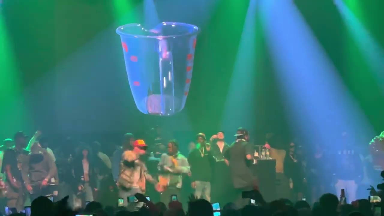 Benny The Butcher Ft. Stove God Cooks - “Back 2x” LIVE at Terminal 5.18.22