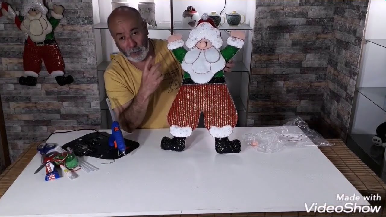 Cuadernillo Navidad 25; Santa con bastón
