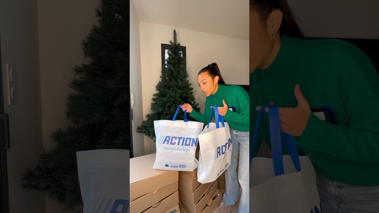 Notre premi&egrave;re sapin de No&euml;l dans notre nouvelle maison 🎅🏼✨ #noel #no&euml;l ##sapindenoel #sapin