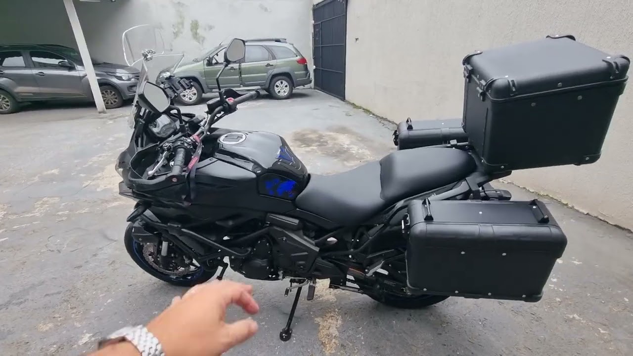 KAWASAKI VERSYS 650 2023