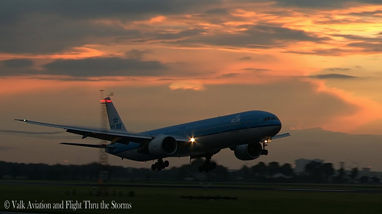 Last Flight of Cpt Wil Janssen @ KLM B777