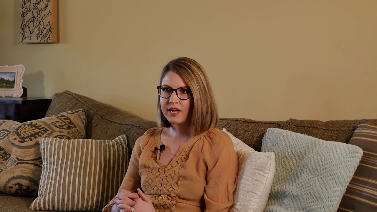 "Living Kidney Donor Stories" - Episode 1 - Leah Mitchell