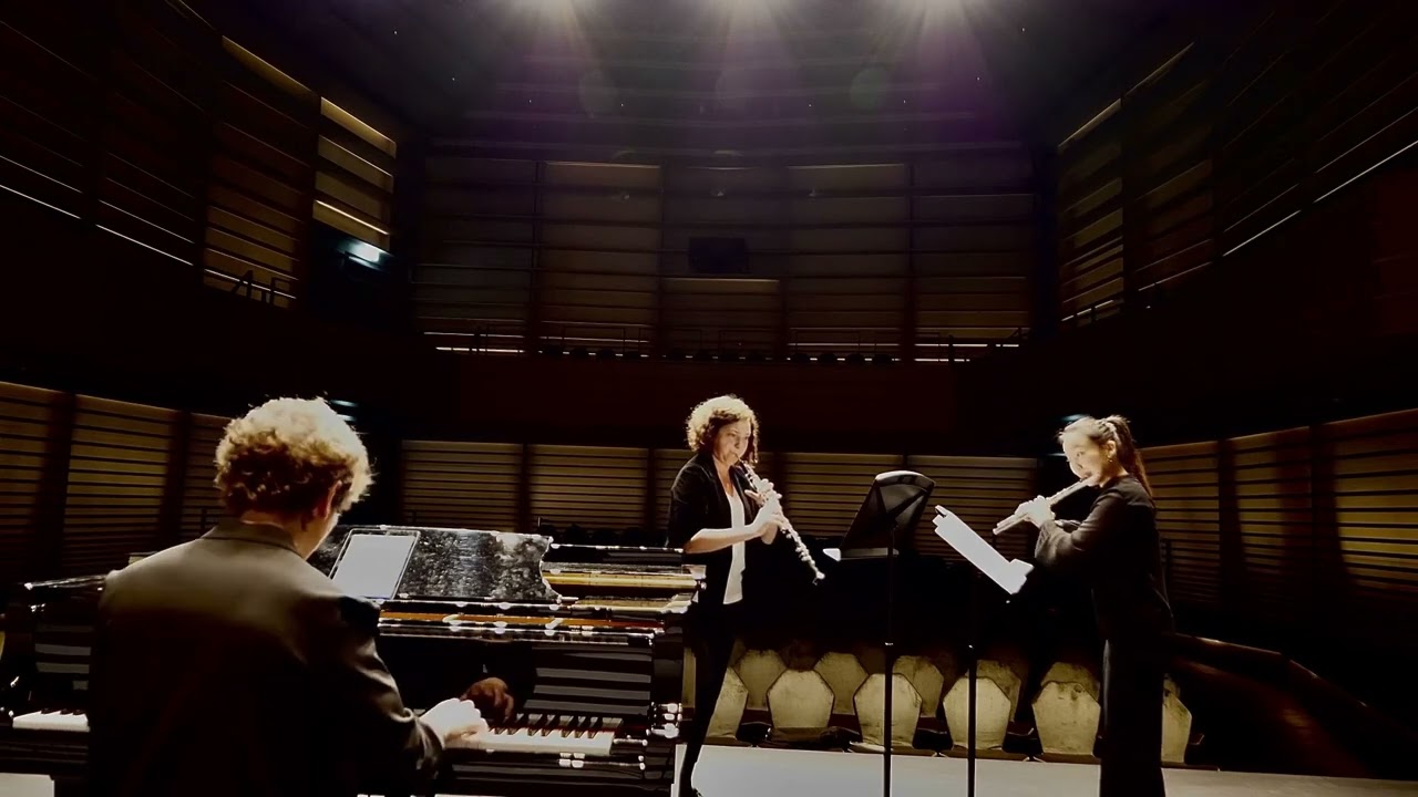 Ethel Smyth - Variations on Bonny Sweet Robin (Ophelia’s Song) for flute, oboe and piano