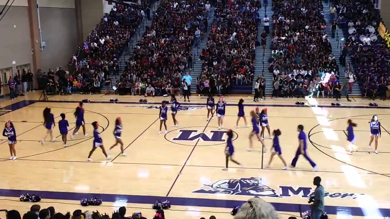 Sunrise Mountain High School Cheerleaders 2015