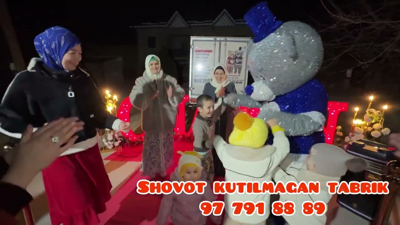 Muhabbat ustozimizni shukrona kuni bilan tabrikladik