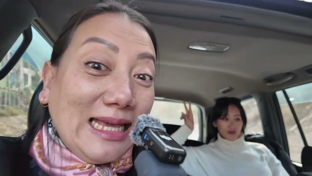 Car pool with @PemaDeki  en route Tashi Yantgse | Black Necked Crane Festival | Bhutan 