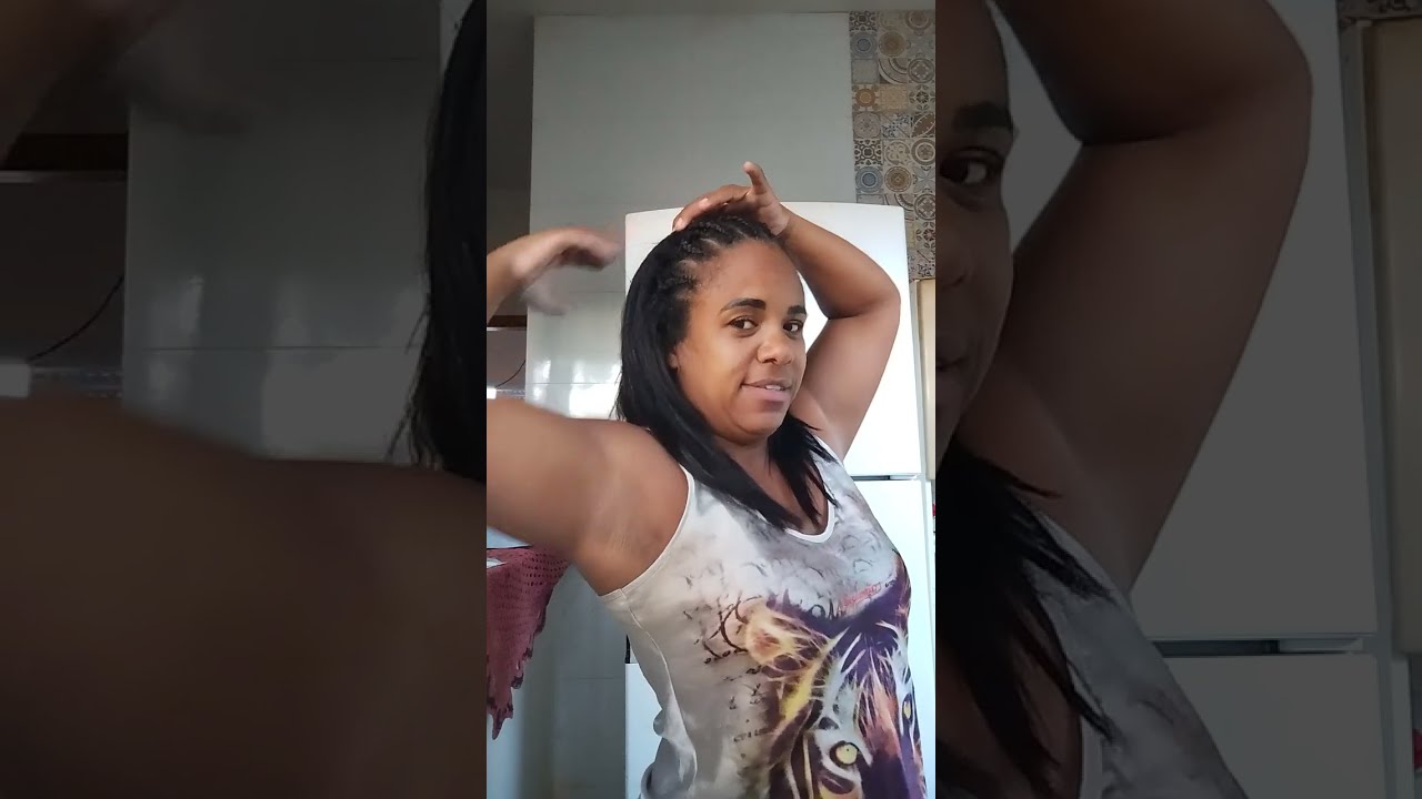 Dando close no carnaval com minha tiara nagô #transiçãocapilar #trançanagô #autoestima 