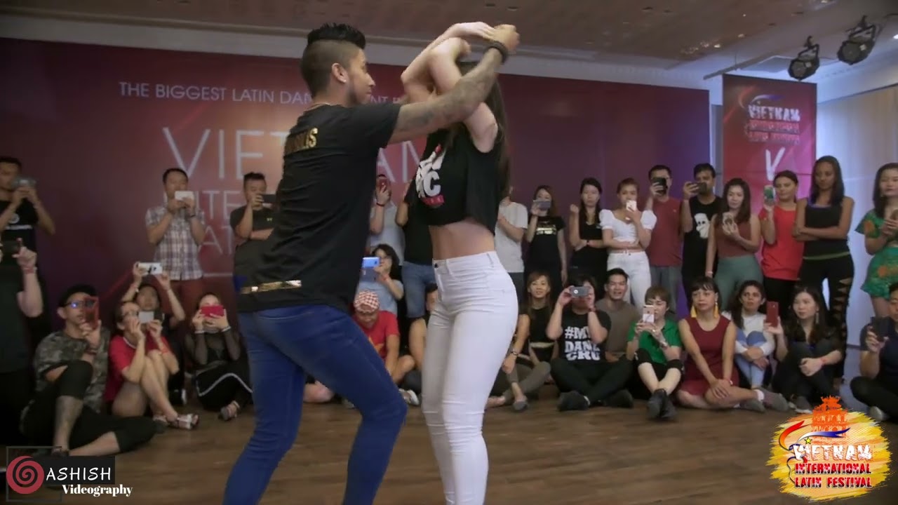 Maxi Solis & Julia - Bachata Workshop 2 @ Vietnam International Latin Festival 2019
