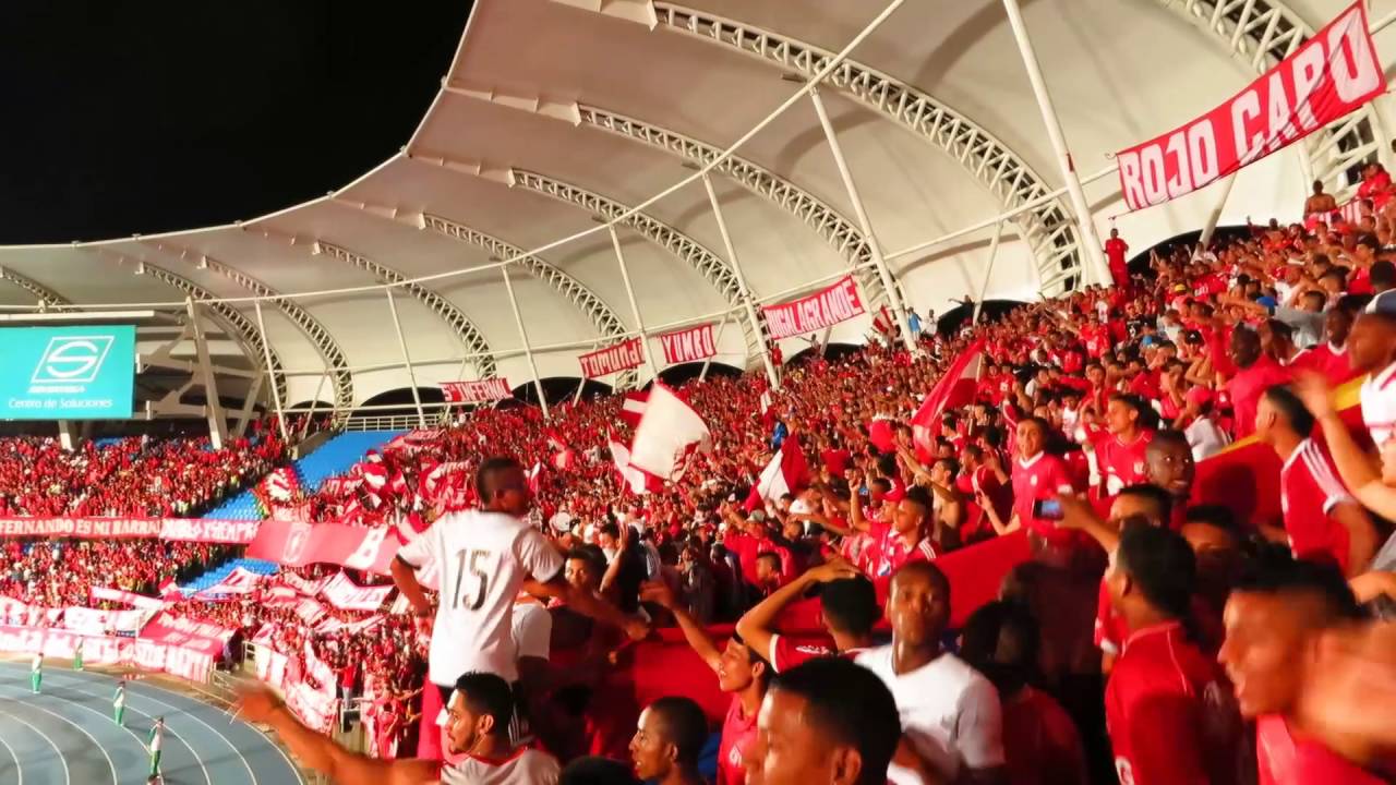VÍDEO  CANTO yo soy de la mecha no importa nada BaronROJOsur 2016