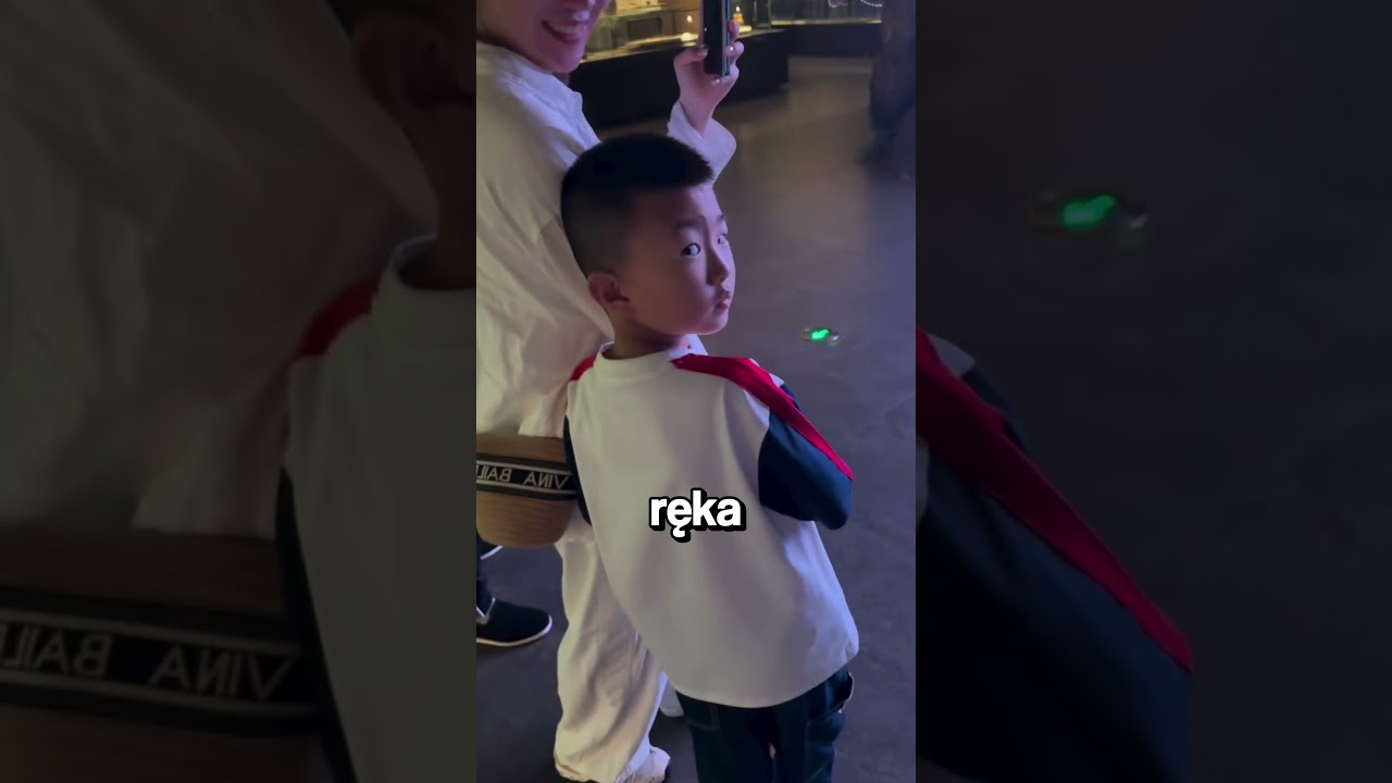 Złapał nie tę rękę 😳