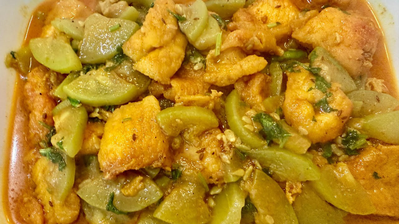 Lau Dea Bacha Fish Recipe(Bacha Filet With Bottle Gourd)