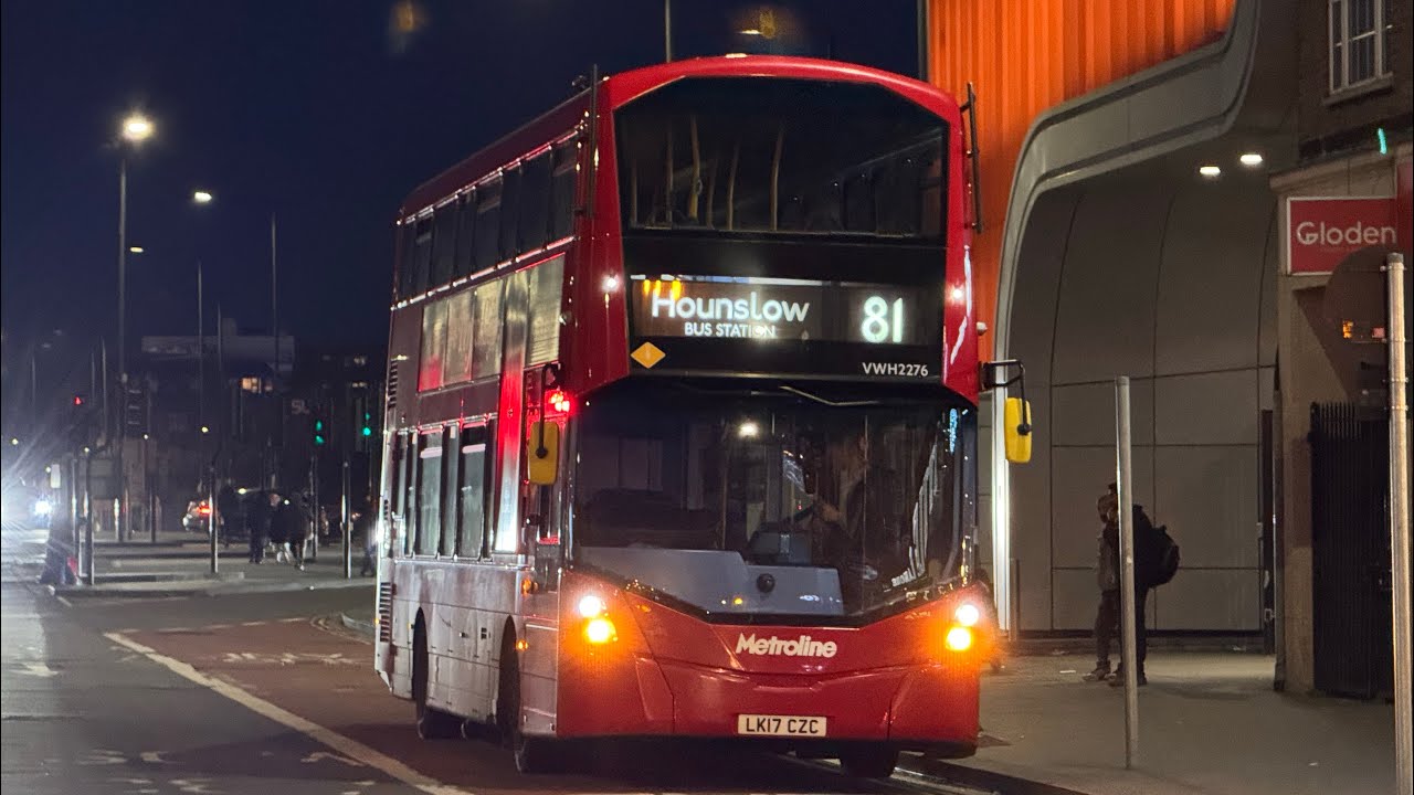 Full Route Visual. Route 81: Hounslow Bus Station - Slough | Gemini 3 VWH2276 LK17 CZC