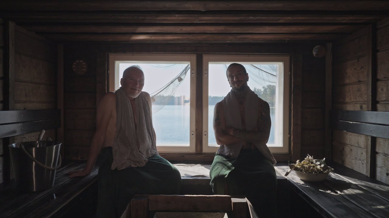 Dakota Robin puhuu psykoterapeutille vaikeasta lapsuudestaan &ndash; katso Mielten vuoro -jakso