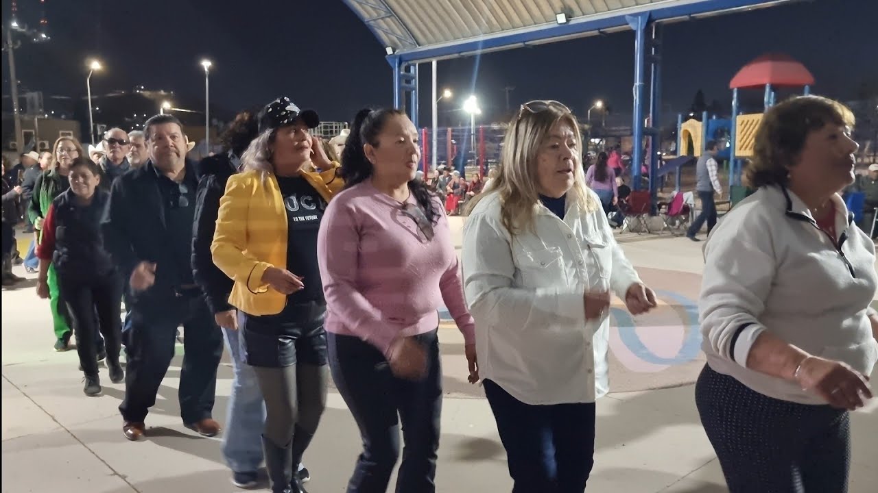 El trenecito con Grupo Dos-Tres 