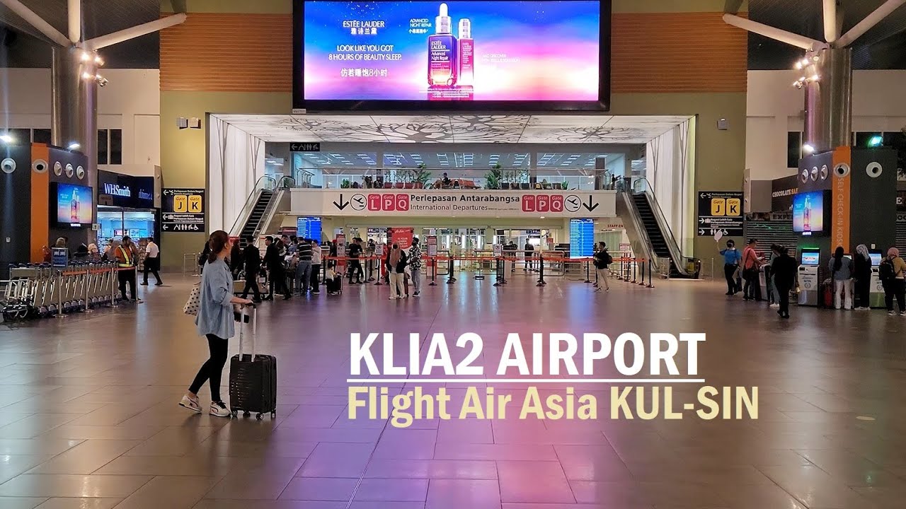 Walking around KLIA2 [Kuala Lumpur Int'l Airport] and morning flight KUL to Singapore with Air Asia❗