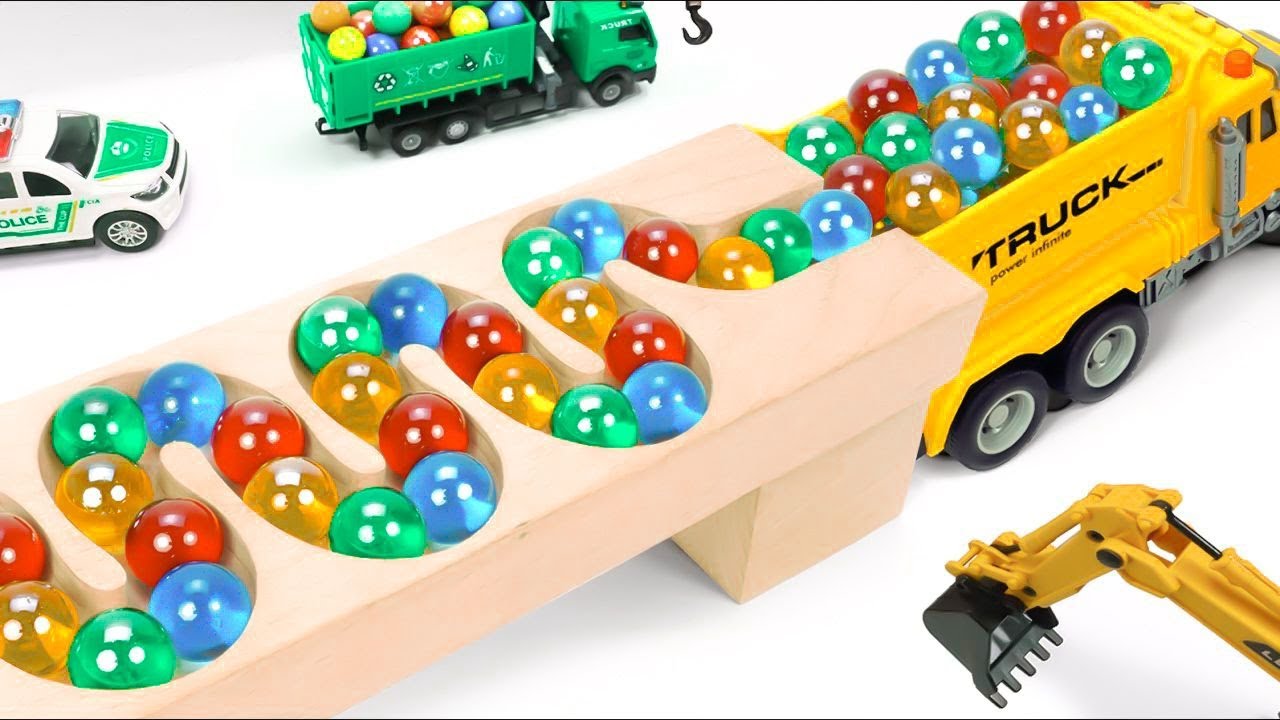 Marble Run Race ☆ HABA Slope, Dump Truck & Garbage Trucks