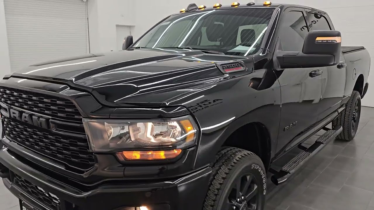 2024 RAM 2500 BIG HORN NIGHT 6.4L HEMI 4WD DIAMOND BLACK 4K WALKAROUND 16259Z