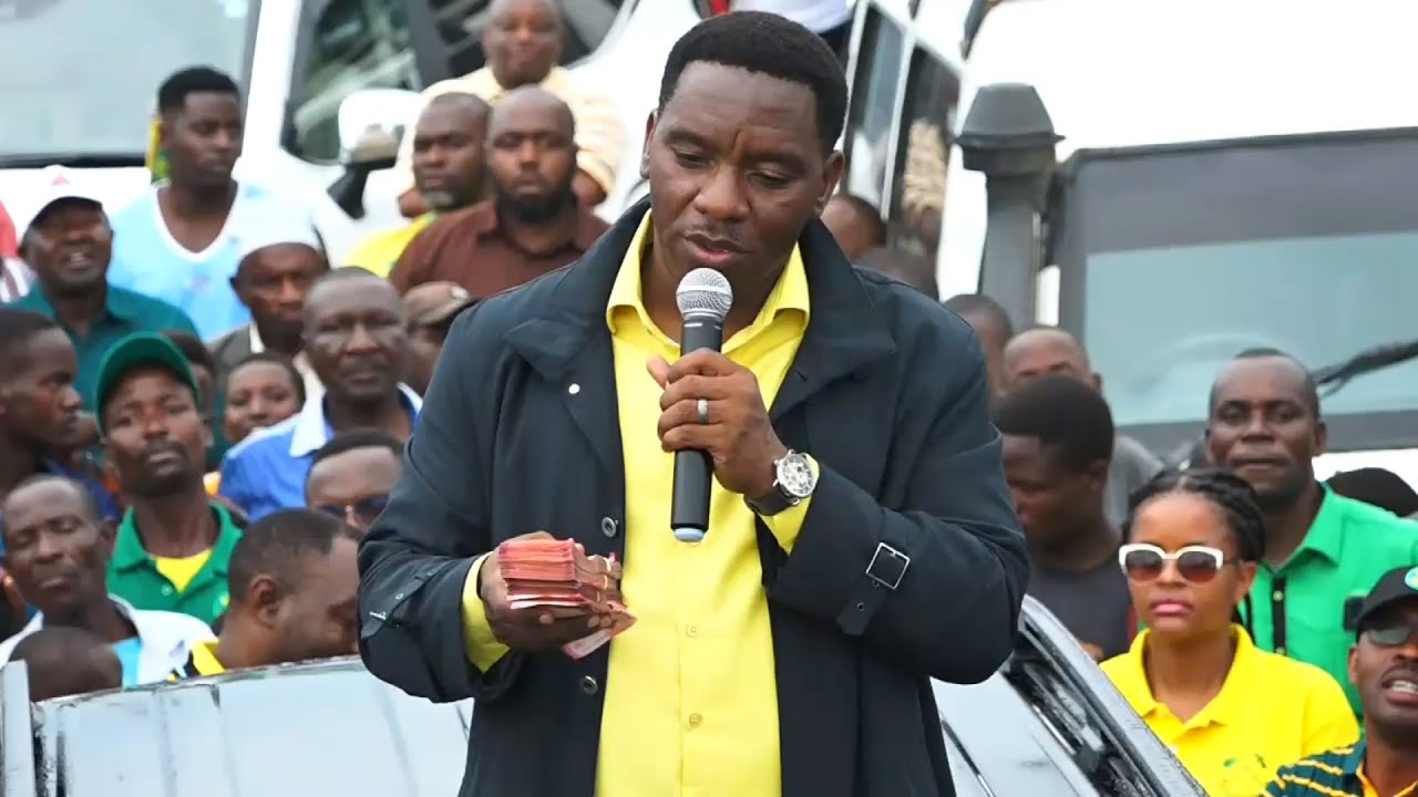MAMA AANGUA KILIO ADAI KUIBIWA NG'OMBE 9, MAKONDA AMPA NG'OMBE 15