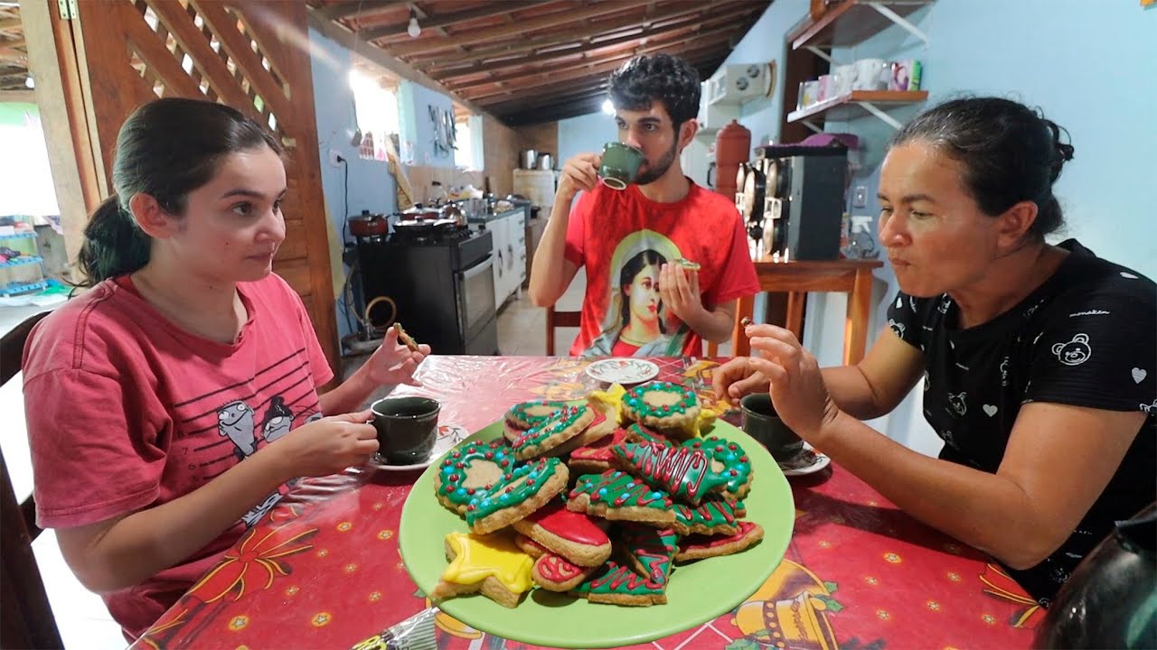 RECEITA DE BISCOITO NATALINO QUE MINHA FILHA FEZ