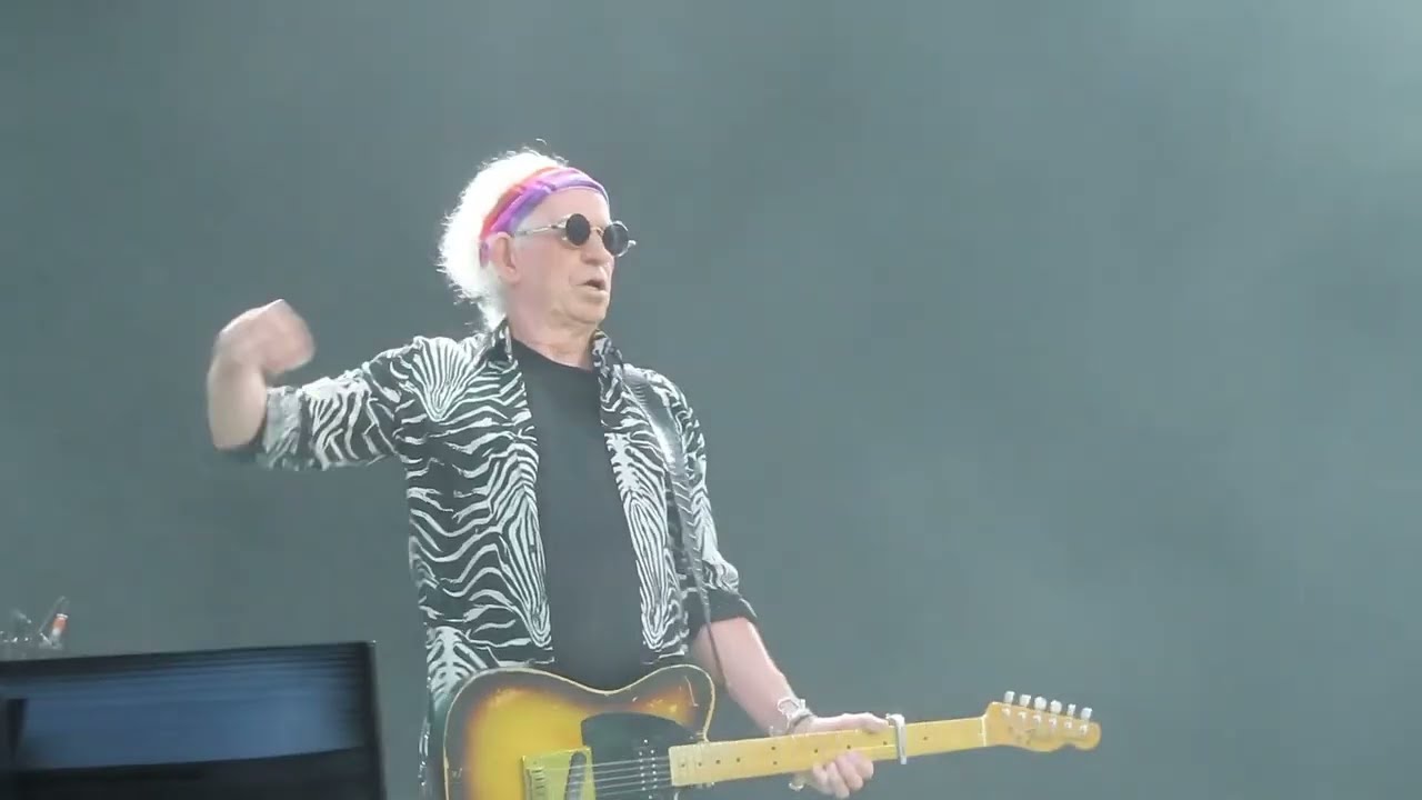 The Rolling Stones - Tumbling Dice - Brussels 2022 - multicam video