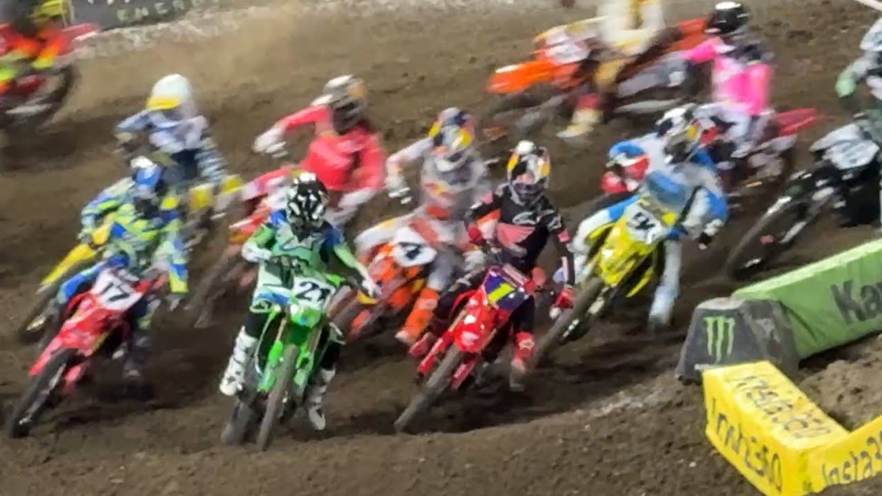Jason Anderson Fights off Jett Lawrence in Anaheim 2 Heat Race