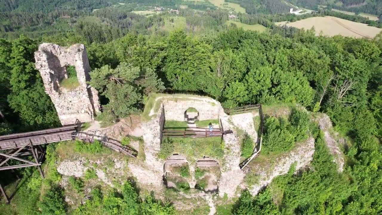 Hrad Zub&scaron;tejn 2025 01