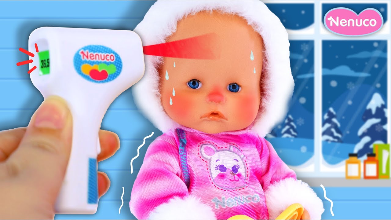 🌨️🚑 ¡Cuido y Curo a mi Bebé Nenuco después de un Día en la Nieve! | Bebés de Juguete 👶