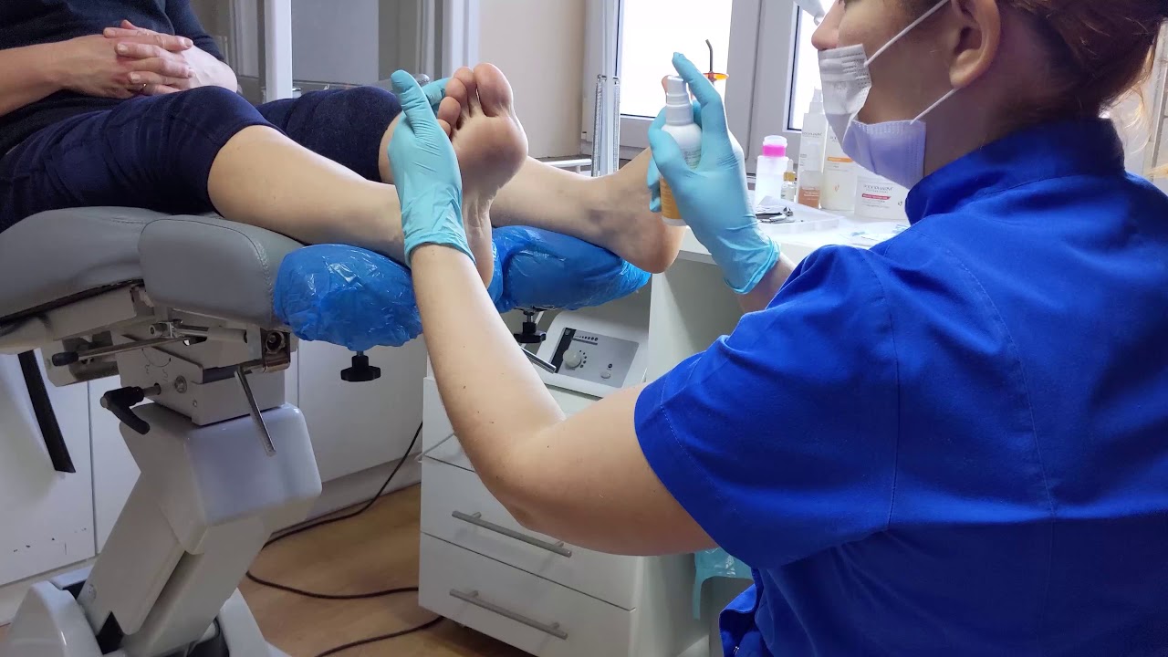 Podstawowy zabieg podologiczny - pedicure medyczny, pedicure leczniczy.