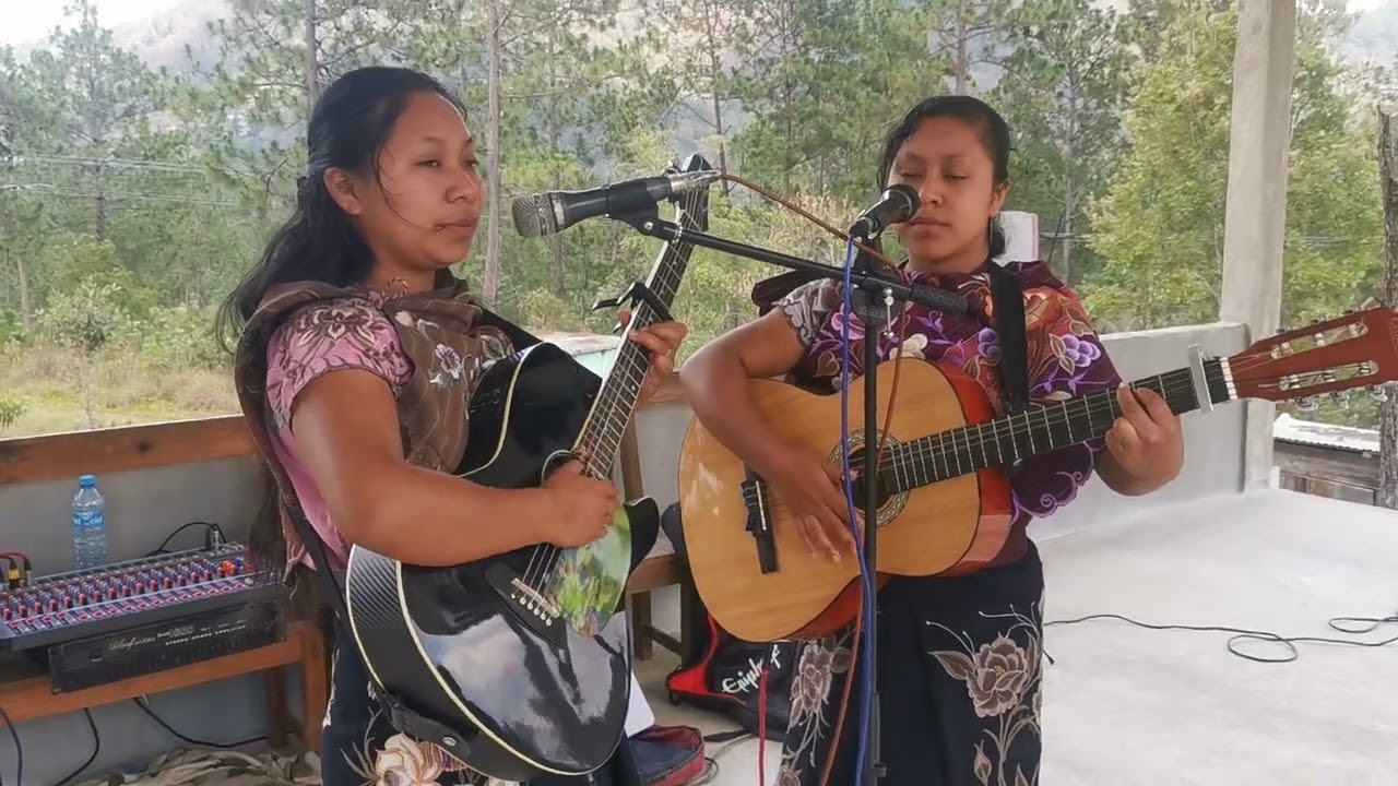 siguiendo a Cristo- Alumnas del Dueto de Dios @DuetodeDiosofficial