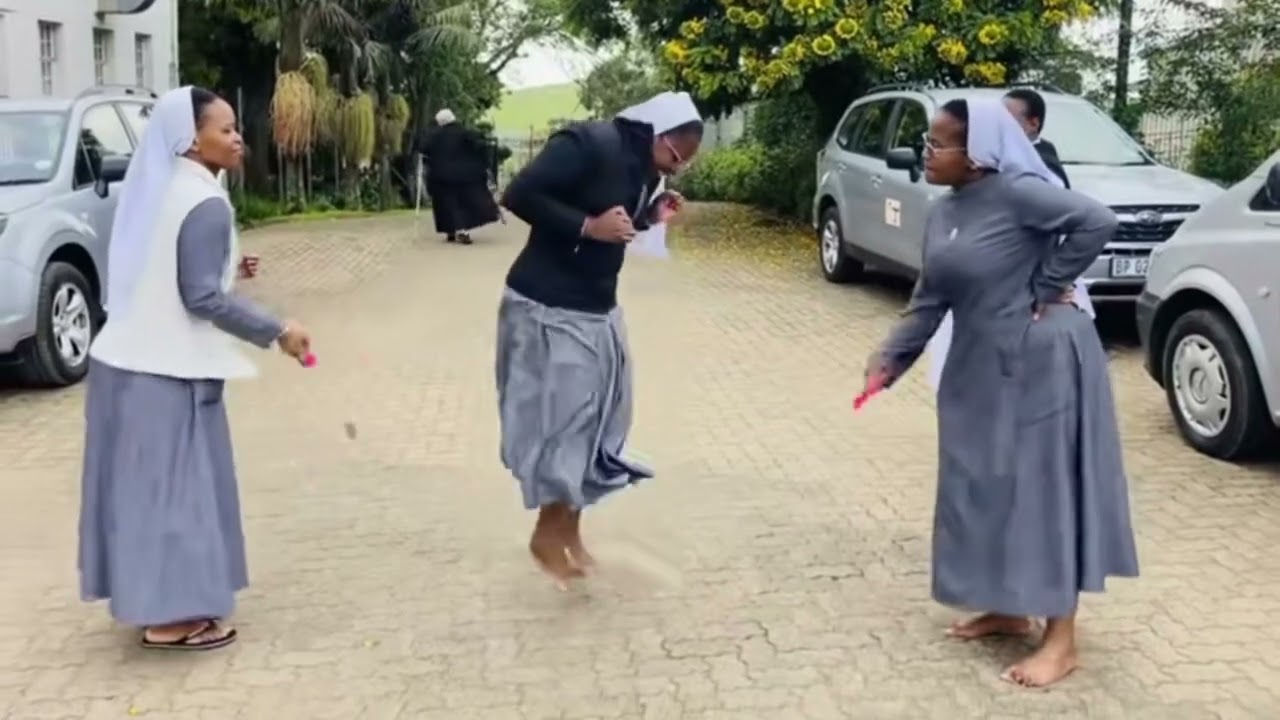 Oh my goodness this is beautiful Catholic Sisters refreshing moments 🔥🔥🔥🔥