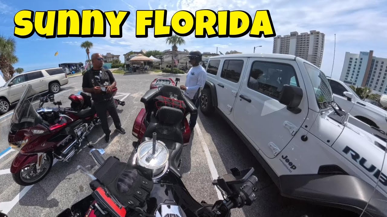 Caliente & Jumper on our Honda Goldwings