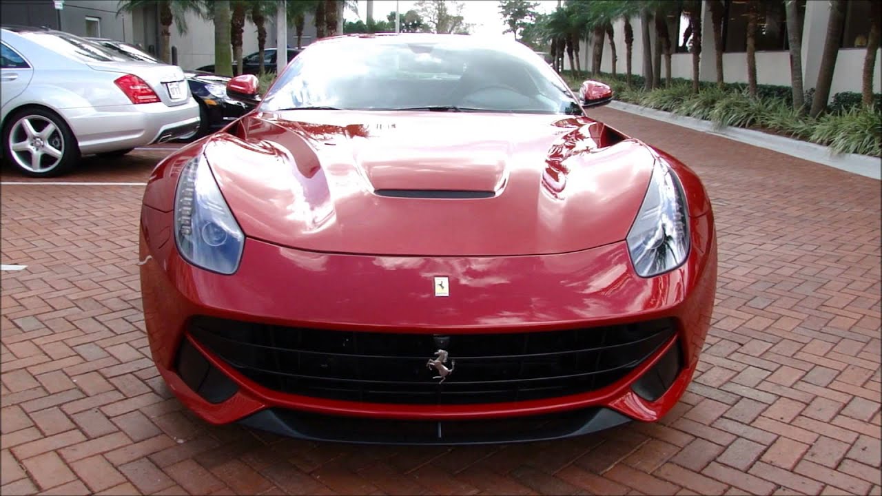 Ferrari F12 Berlinetta rev, drive & interior