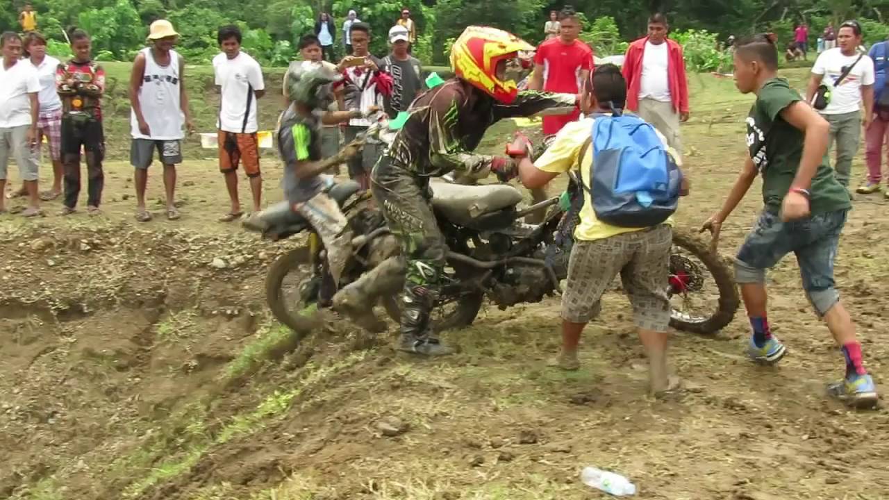 Araw ng digos city moto trail