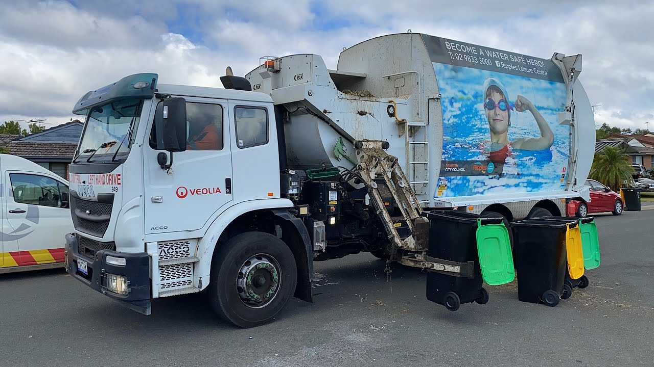 Penrith Missed FOGO 949 - Scooping Action