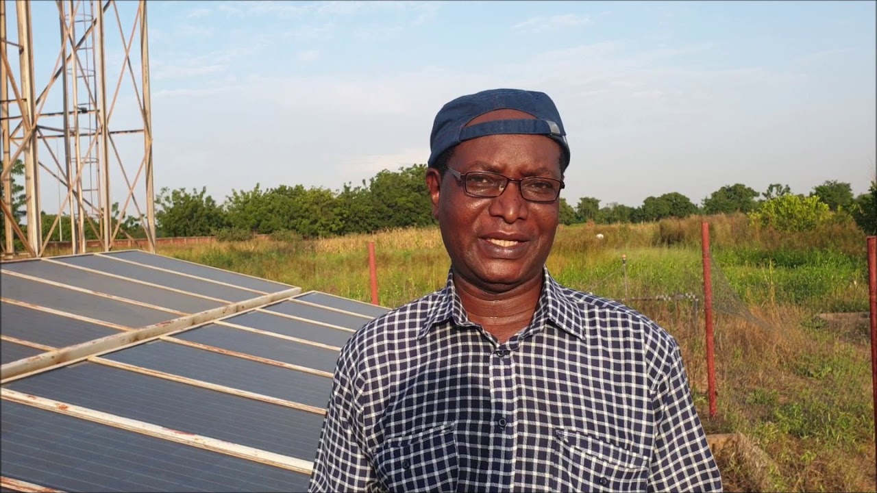 Comment installer un système d'irrigation par microaspersion sous pompage solaire PV