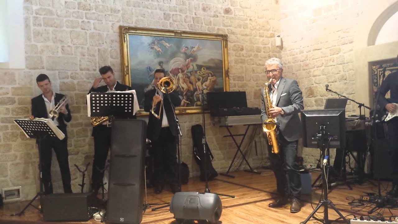 GAMMA  sax cover Vittorio Traversa DI ENRICO SIMONETTI ....SAX VITTORIO TRAVERSA