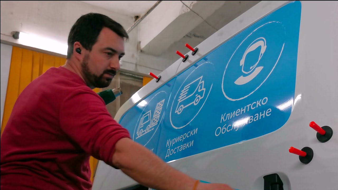 Dacia Dokker got wings! Watch Branding a car for euShipments.com - courier company in 4K resolution!