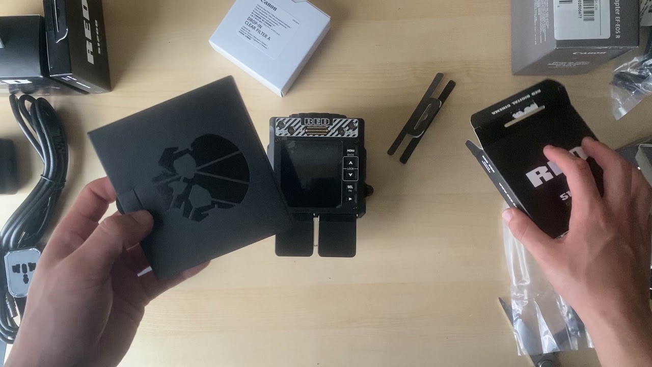 Opening the Red Komodo Production Pack + Start up installation