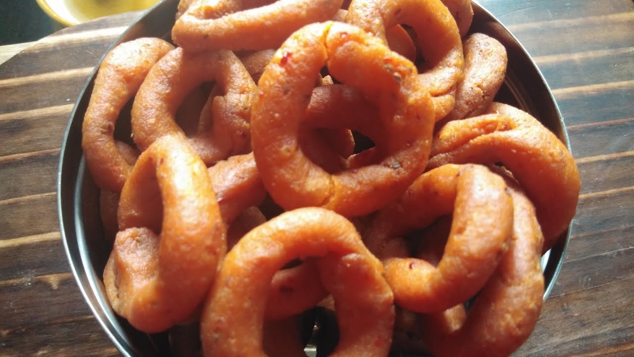 Kodbele (Ring Muruku) Recipe