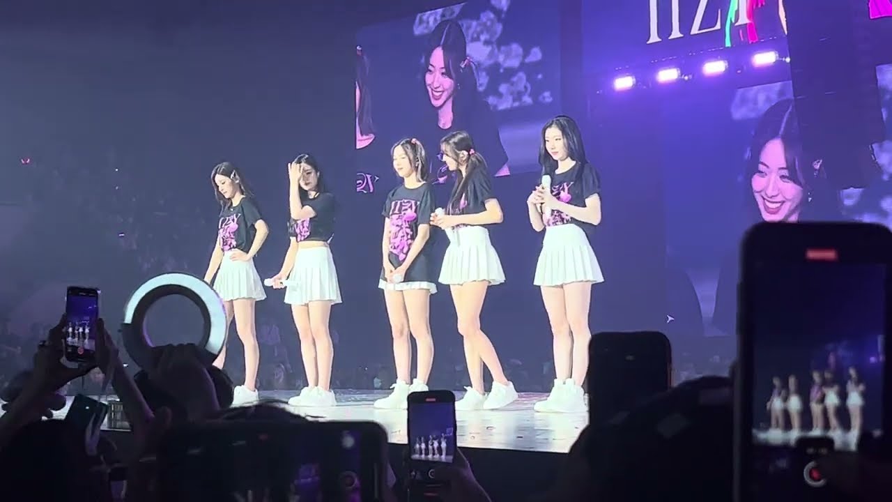 230408 ITZY nobody like you & Boys Like You in Bangkok
