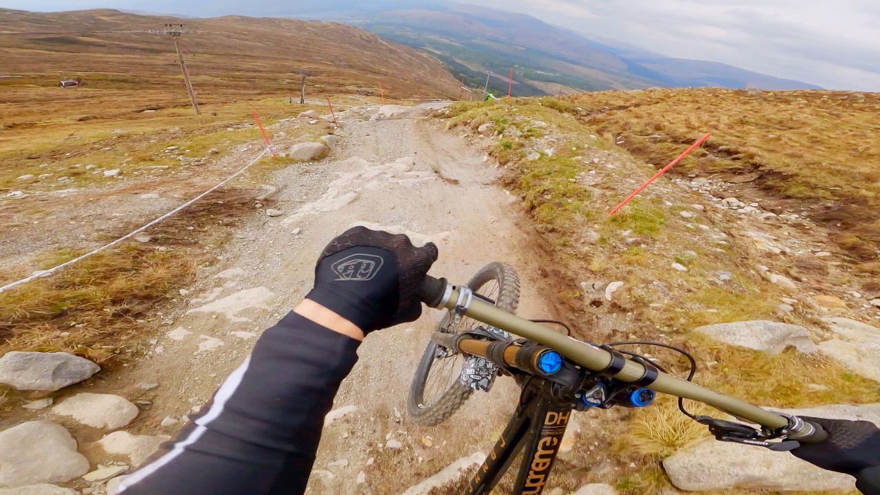 Downhill Racing The Gnarliest Trail || Fort William IXS European DH #2