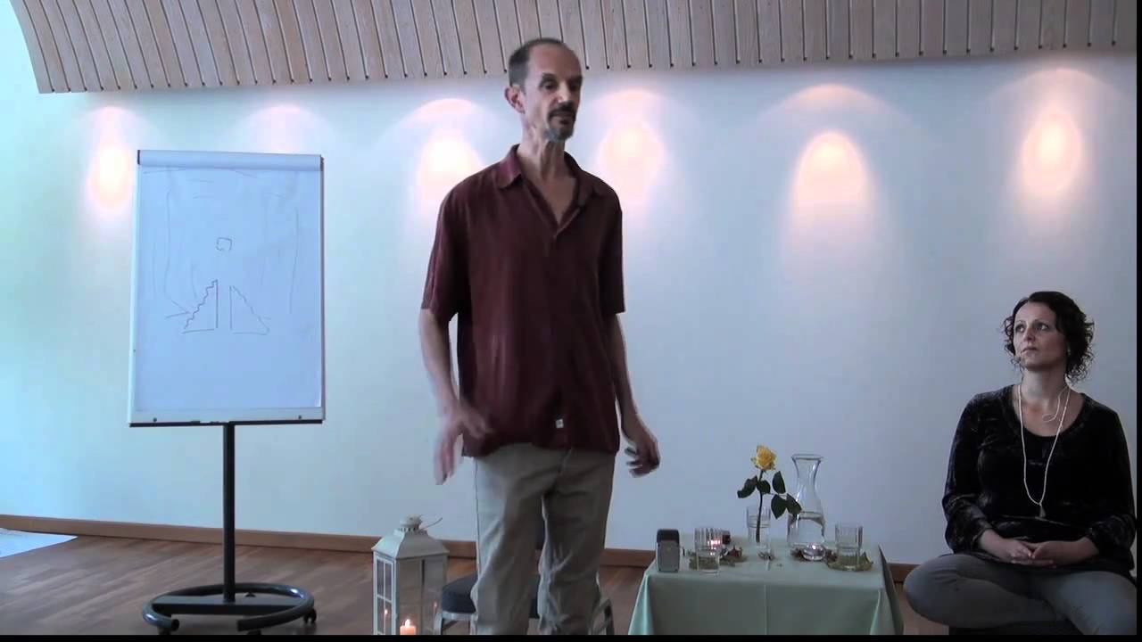 Arjuna Ardagh- The Architecture of a Woman's Heart (with German translations)